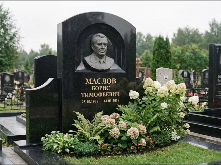 Памятник с барельефом — выполненная работа 11 в Липецке