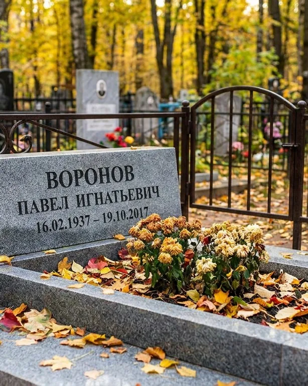 Премиум-комплекс под ключ с крестом и скамьёй в Липецке