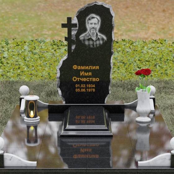 Гранитный православный памятник с крестом в Уфе, гранит Габбро-диабаз, вид 2