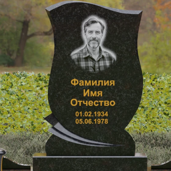 Гранитный вертикальный памятник в Самаре, гранит Габбро-диабаз