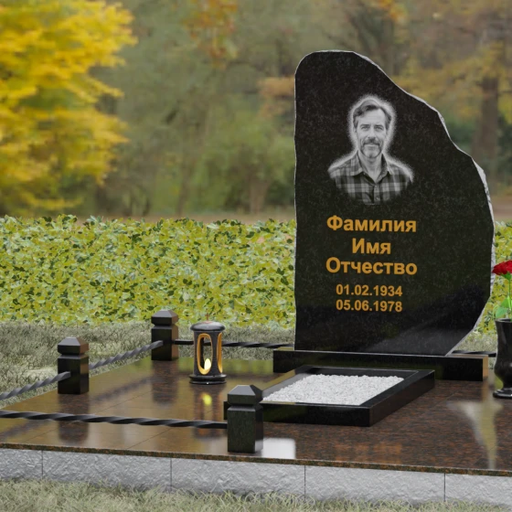 Гранитный вертикальный монумент в Казани, гранит Габбро-диабаз, вид 4