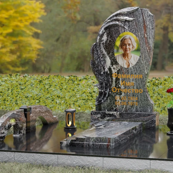 Вертикальный светский гранитный памятник в Белгороде, гранит амфиболит, вид 4
