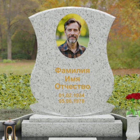 Гранитный вертикальный памятник для одного в Ханты — Мансийске, гранит Мансуровский, в Ханты-Мансийске