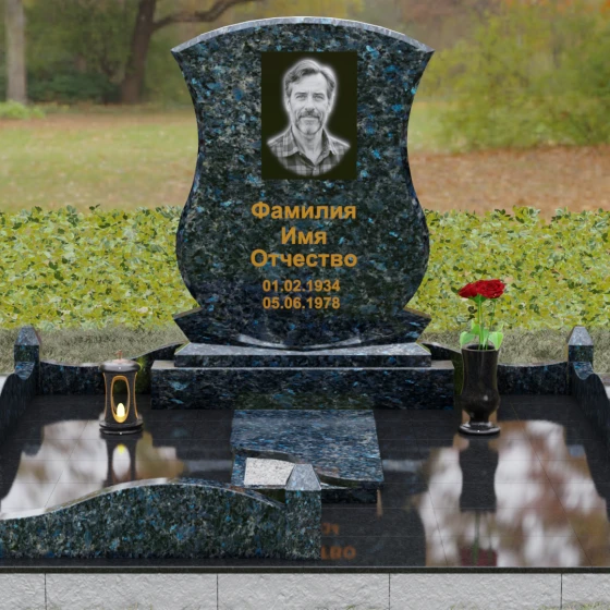 Гранитный вертикальный памятник для одного в Ханты — Мансийске, гранит Блю Перл, вид 2, в Ханты-Мансийске