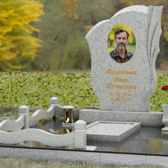 Гранитный вертикальный памятник светский в Перми, гранит Мансуровский, вид 4