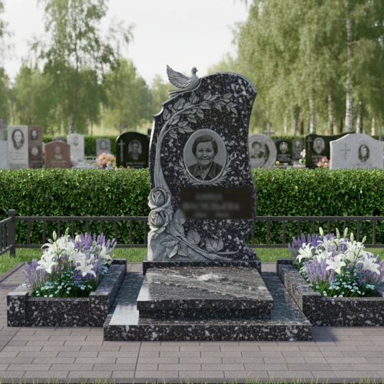 Элитный вертикальный памятник в Казани, гранит амфиболит