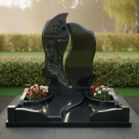Гранитный вертикальный памятник на двоих - ПН392