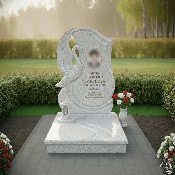 Комбинированный светский памятник вертикальный в Перми, гранит Мансуровский