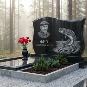 Гранитный памятник рыбаку со спиннингом